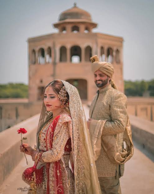 PREMIUM WEDDING SHOOT PASS DEER LAND HIRAN MINAR